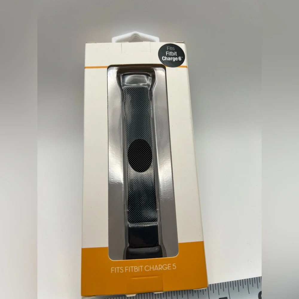 WITHit Stainless Steel Mesh Band for Fitbit Charge 5 and Fitbit Charge 6 NWT